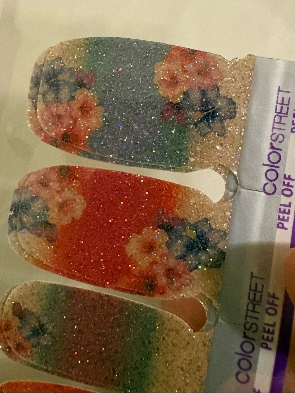 Color Street island Paradise (Floral Glitter Nail Strips - Multicolor)